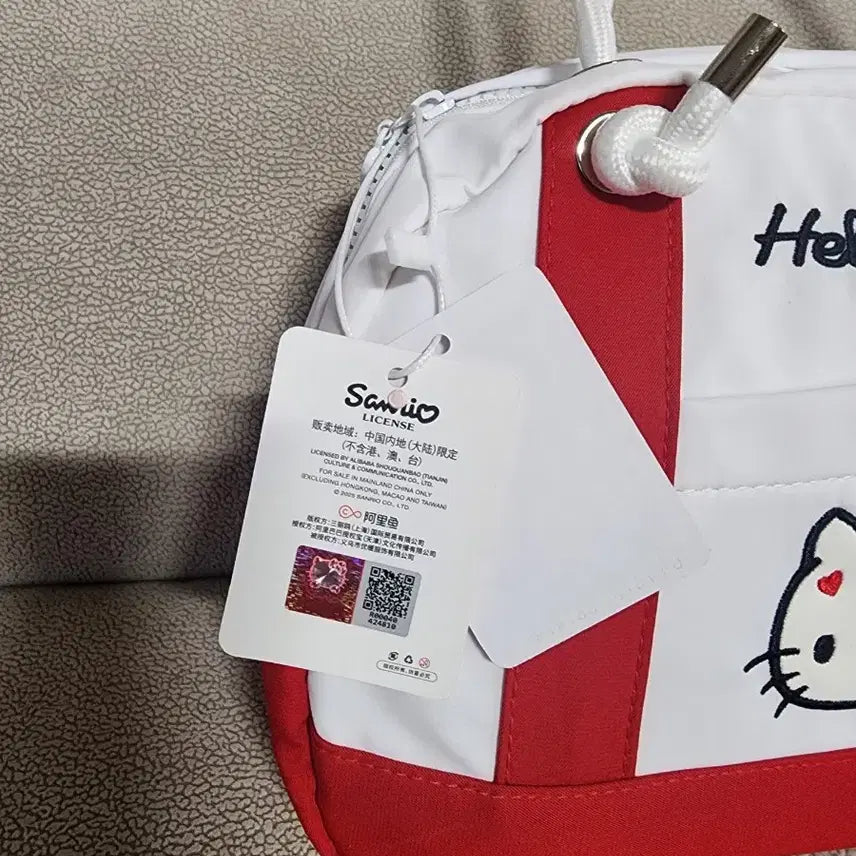 [BUNJANG] Hello Kitty White/Red Mini Boston Bag / 헬로키티 화이트/레드 미니 보스턴백