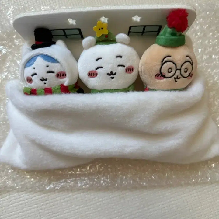 [BUNJANG] Chiikawa Happy Holiday Christmas Oyasumi Figure (Opened) / [단순개봉] 치이카와 해피홀리데이 크리스마스 오야스미