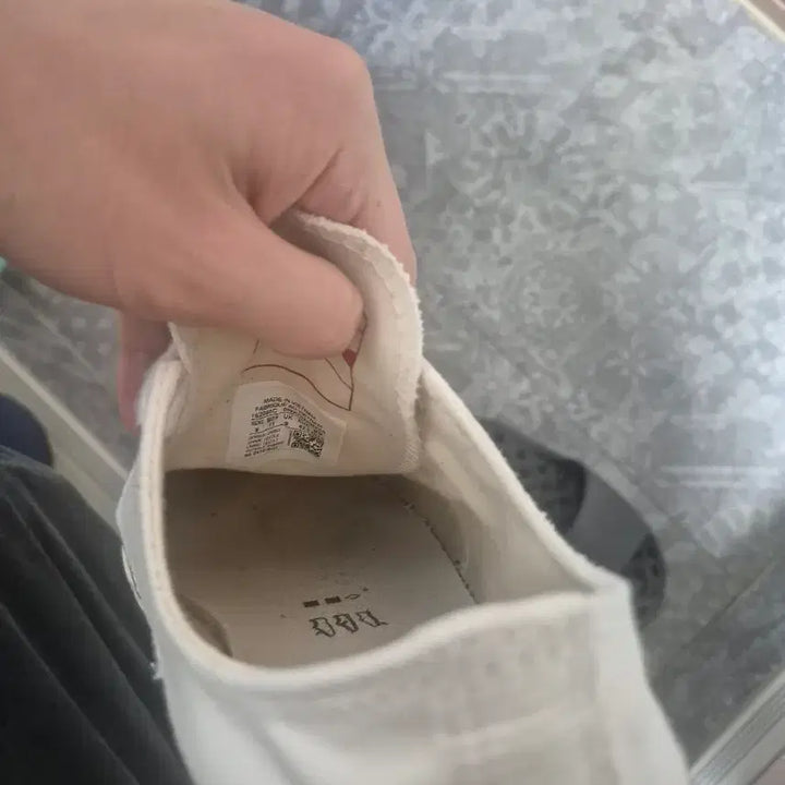 [BUNJANG] Converse Chuck Taylor All Star Original White Sneakers / 컨버스 275 흰색 척 오리지널 모델