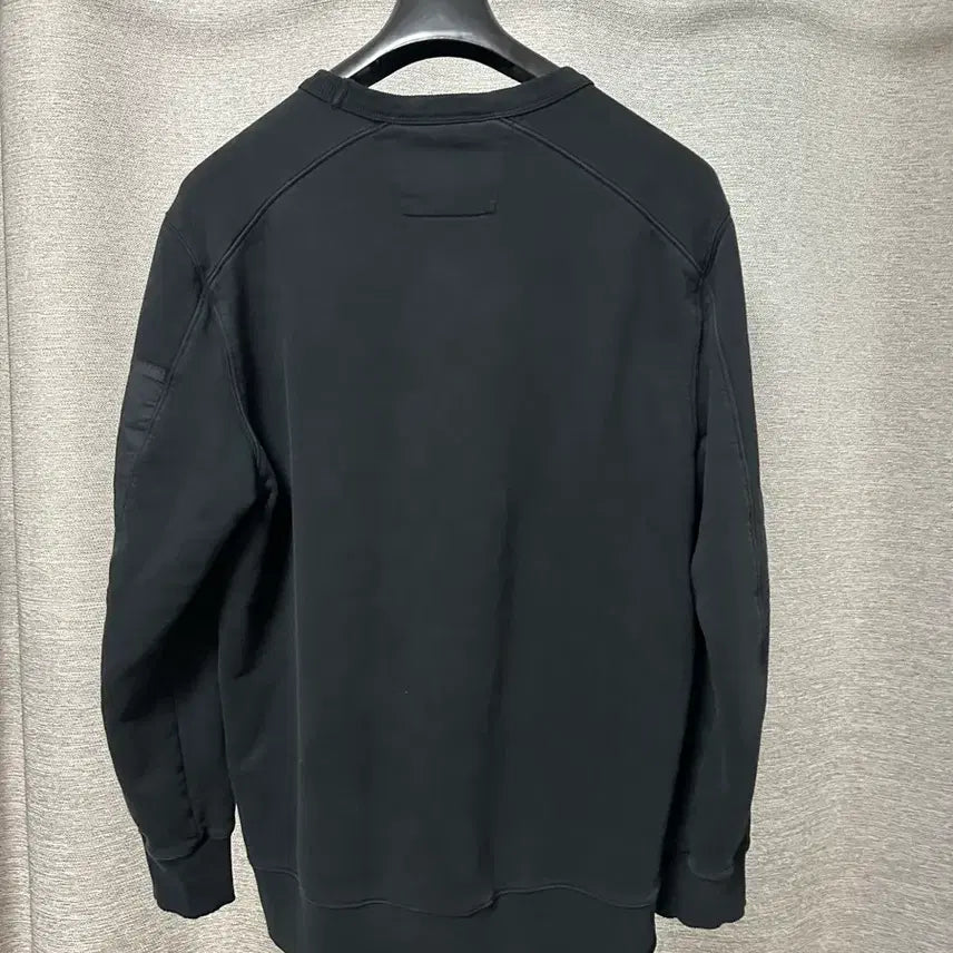 [BUNJANG] CP Company Logo Lens Sweatshirt Black XL / CP컴퍼니 로고 렌즈와펜 맨투맨 블랙 (XL)