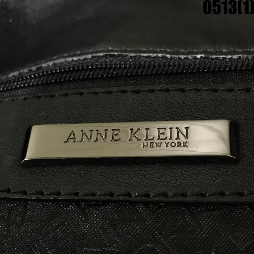 [BUNJANG] Anne Klein Leather Black Handbag / ANNE KLEIN 가죽 블랙 핸드백