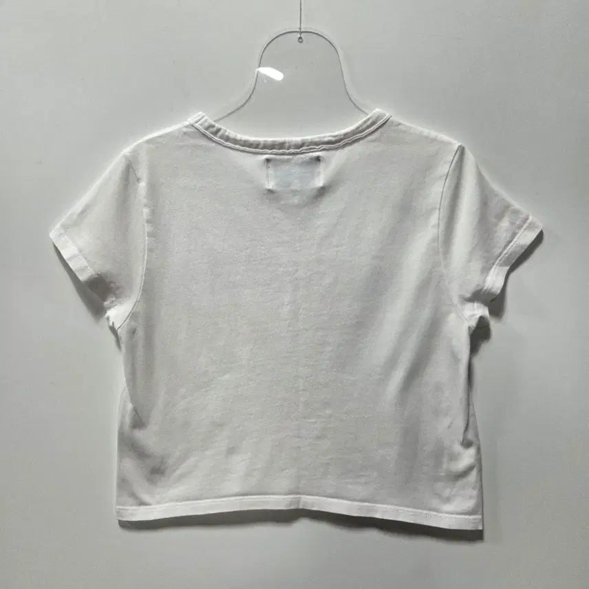 [BUNJANG] Matinkim White Logo Crop Short Sleeve T-Shirt (Size S) / 마뗑킴 화이트 로고 크롭 반팔 티셔츠 S 26051313