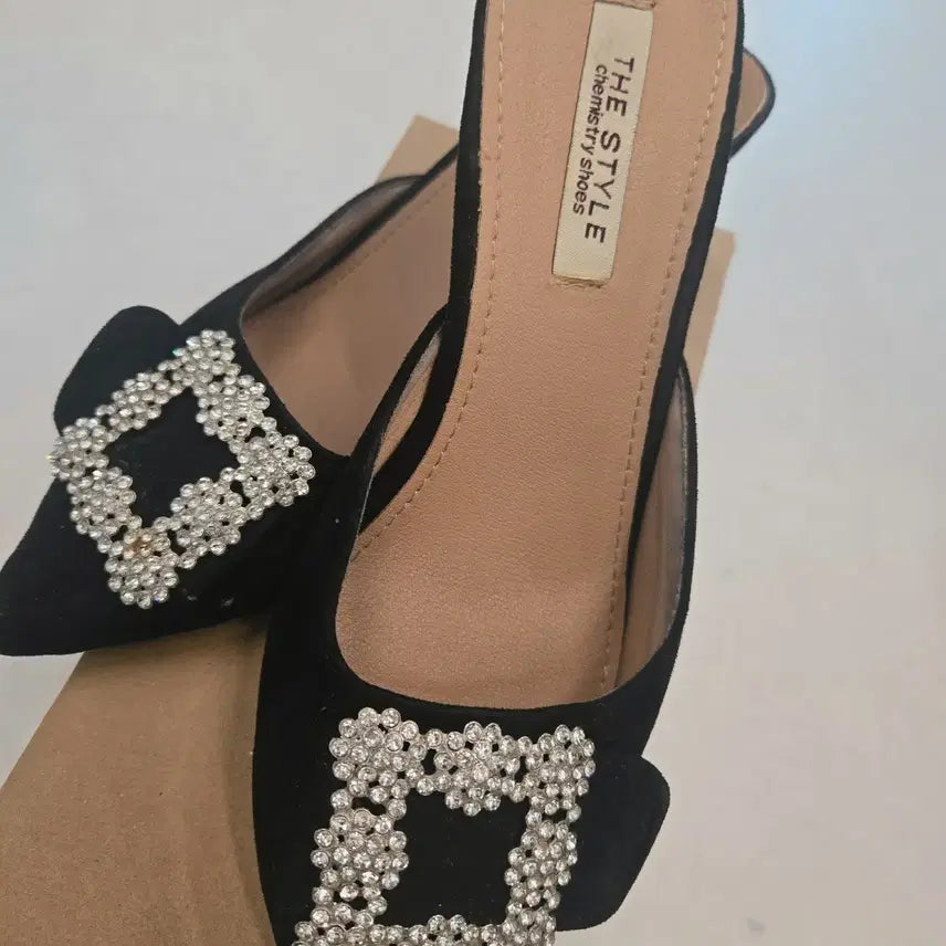 [BUNJANG] Square Cubic Suede Mules / 스퀘어 큐빅 스웨이드 뮬