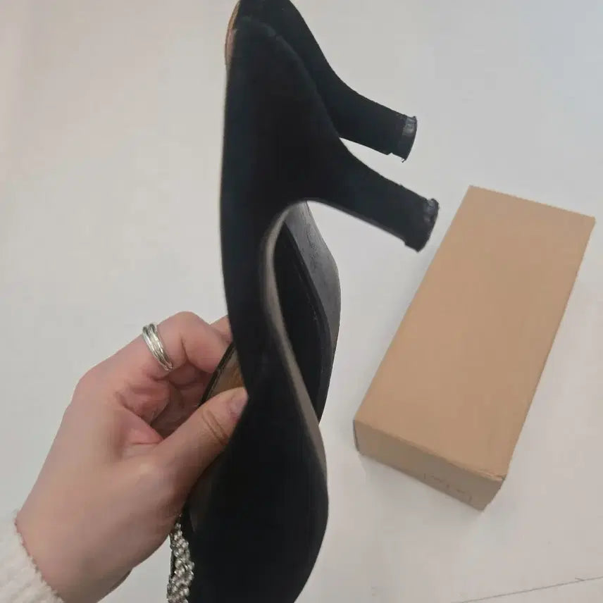 [BUNJANG] Square Cubic Suede Mules / 스퀘어 큐빅 스웨이드 뮬