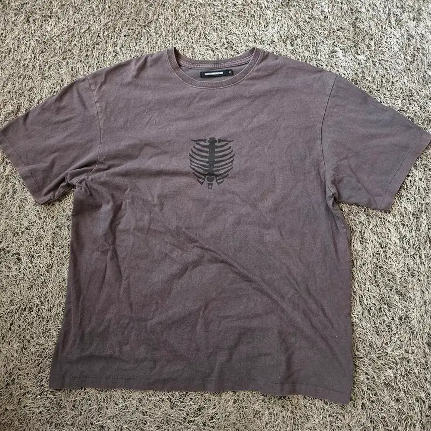 [BUNJANG] Hatchingroom VTG Bone Short Sleeve T-Shirt / 해칭룸(HATCHINGROOM) VTG 본 반팔티셔츠