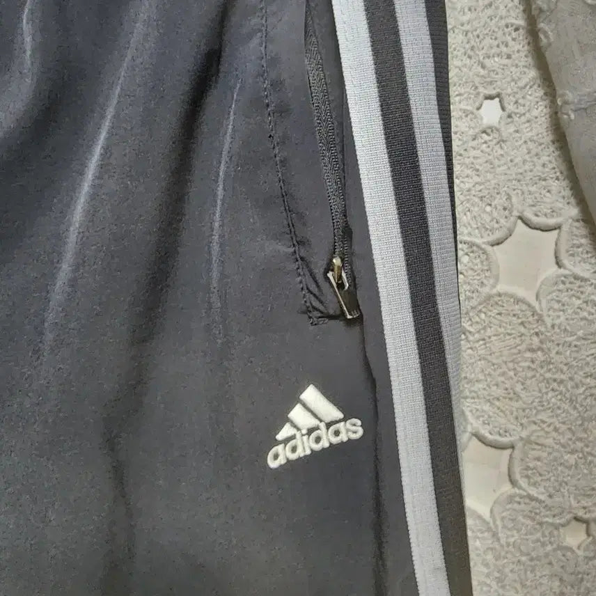 [BUNJANG] Adidas Woven Shorts Women&