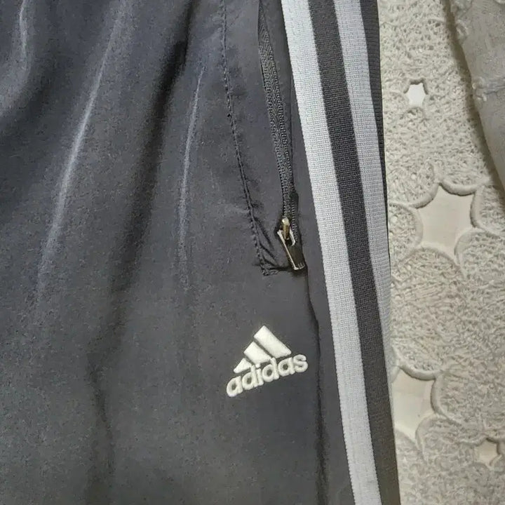 [BUNJANG] Adidas Woven Shorts Women&