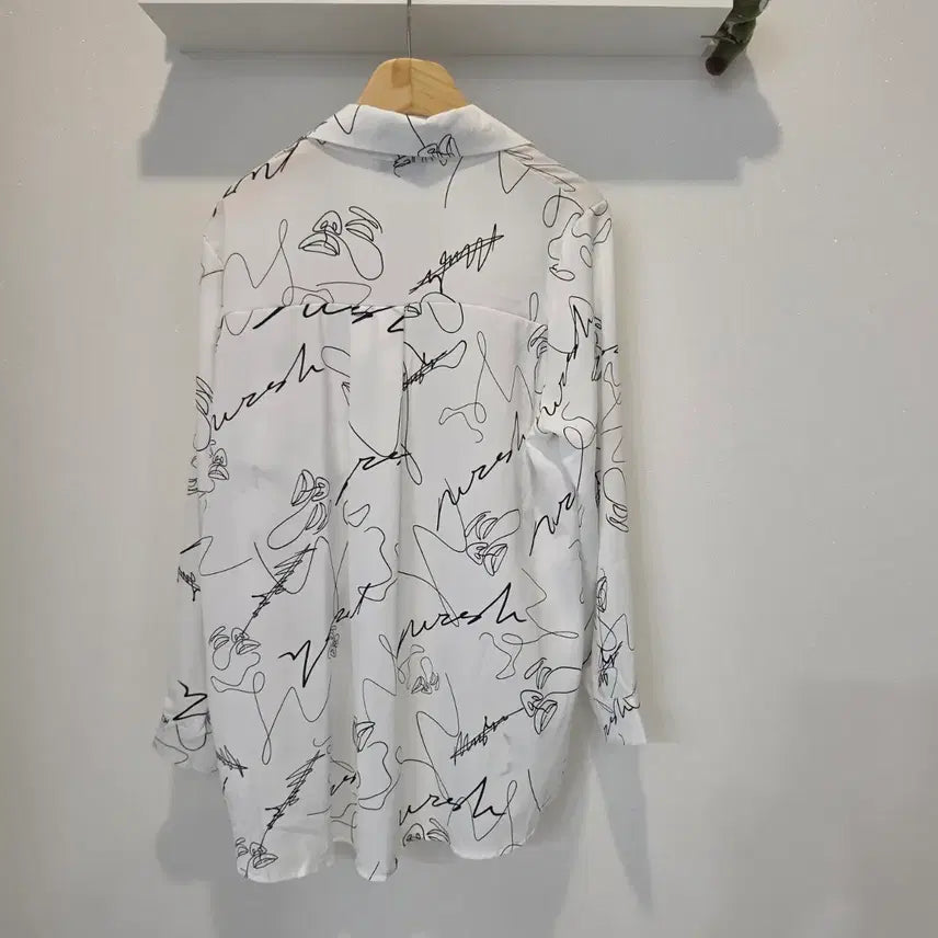 [BUNJANG] Clover Drawing Pattern Shirt / (새상품) 클로버 드로잉 패턴 셔츠 66까지 추천