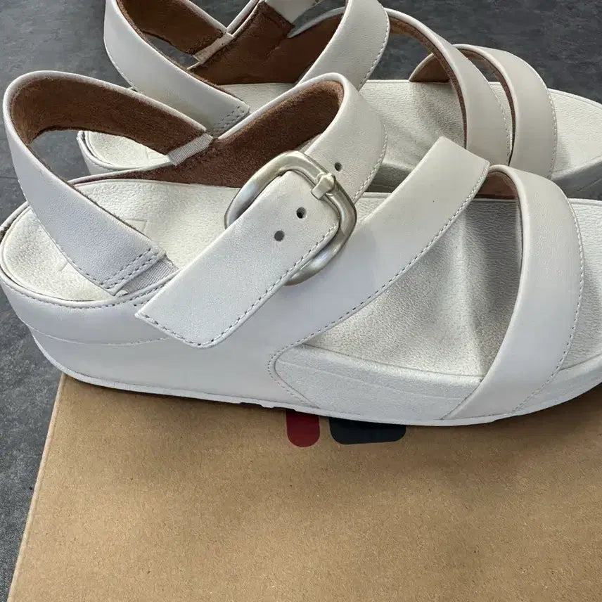 [BUNJANG] Fitflop Strap Sandals (230mm) / 핏플랍 스트랩 샌들 230mm