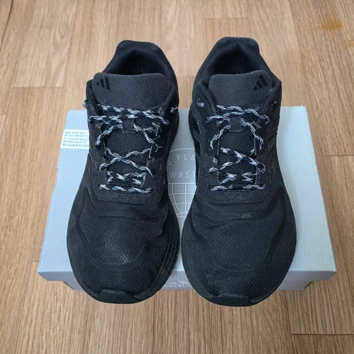 [BUNJANG] Adidas Duramo 10 Wide Running Shoes / 아디다스 듀라모10 와이드 런닝화 운동화