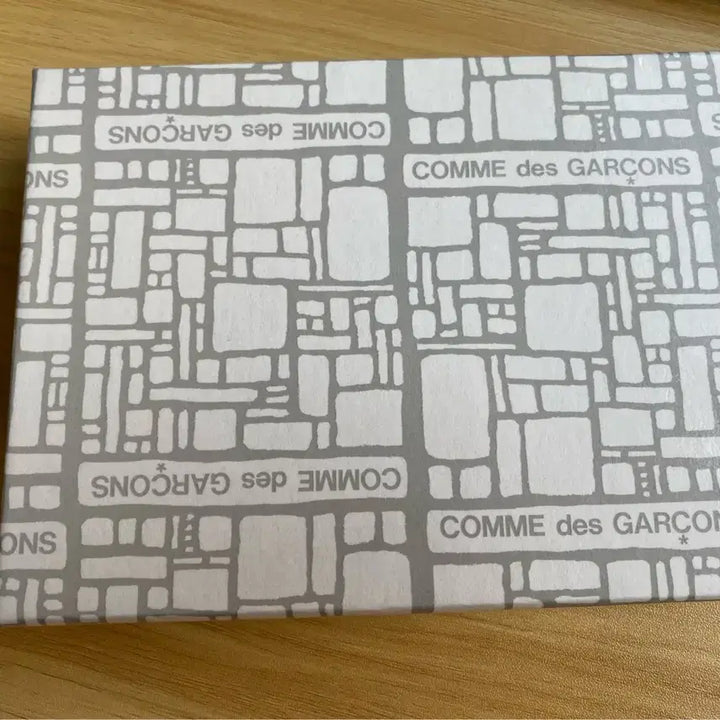 [BUNJANG] Comme des Garçons Fluorescent Square Coin Pouch Orange/Green / 꼼데가르송 플루오 스퀘어 동전지갑 SA8100FS ORANGE GREEN