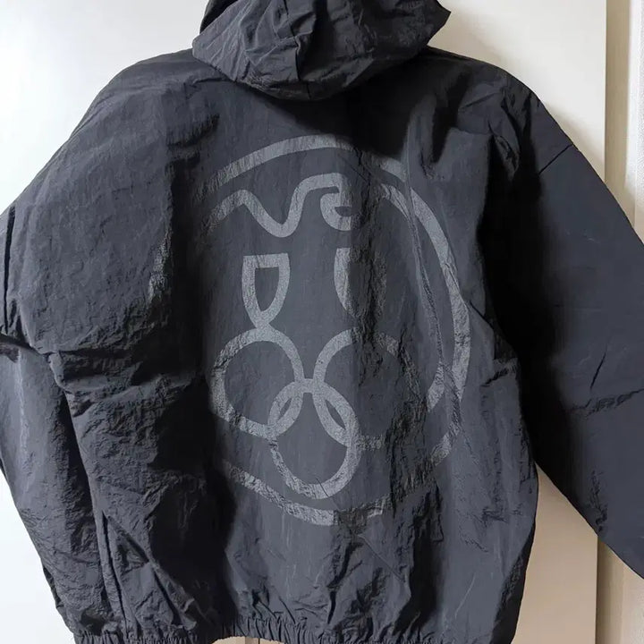 [BUNJANG] Yeezy x Gosha Rubchinskiy WB-01 Windbreaker Jacket Charcoal / 이지 WB-01 바람막이