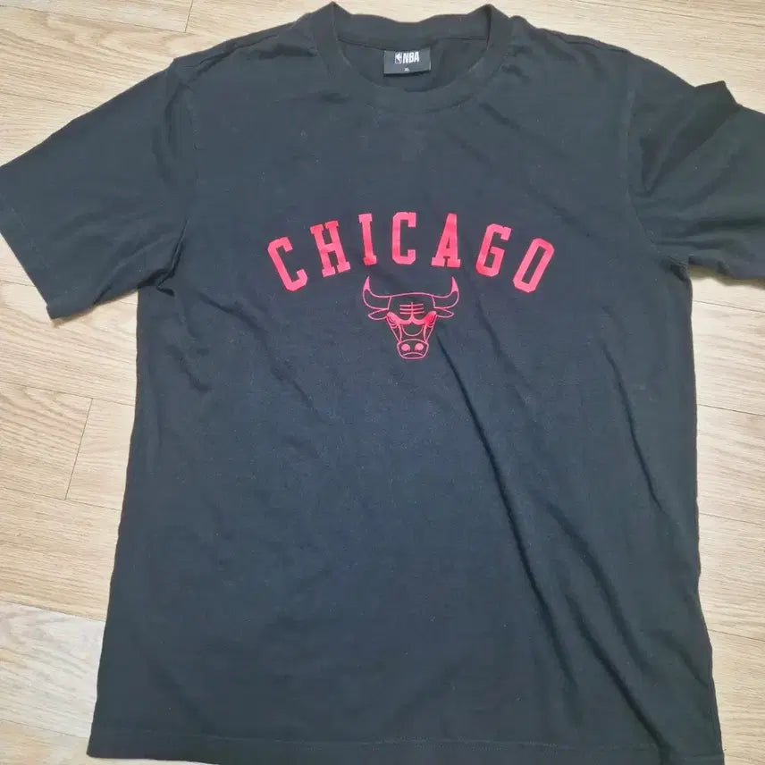 [BUNJANG] Chicago Bulls Black Short Sleeve T-Shirt XL / NBA 시카고 불스 블랙 반팔 티셔츠