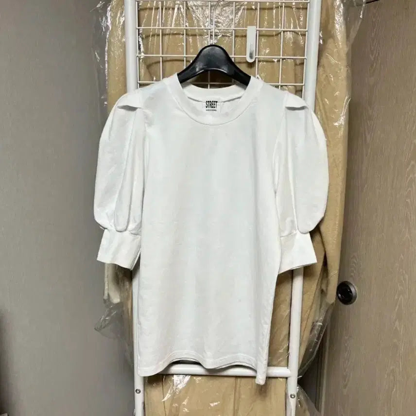 [BUNJANG] Puff T-Shirt / 퍼프티셔츠