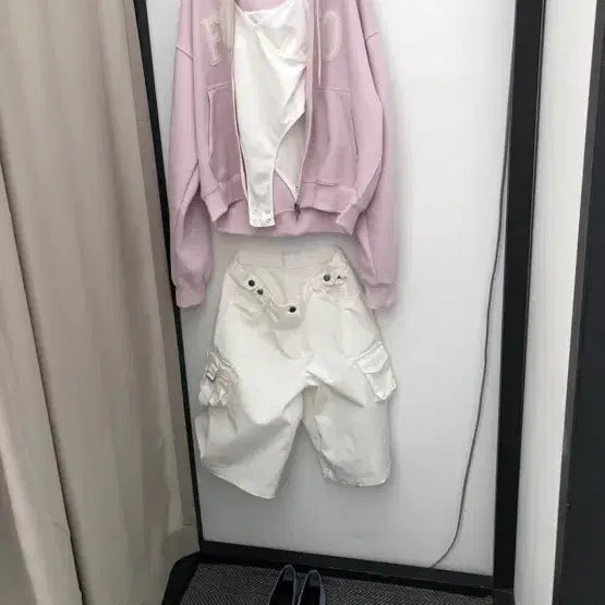 [BUNJANG] Poeto Hooded Zip-Up (Pink) / 포에토 후드집업(핑크)