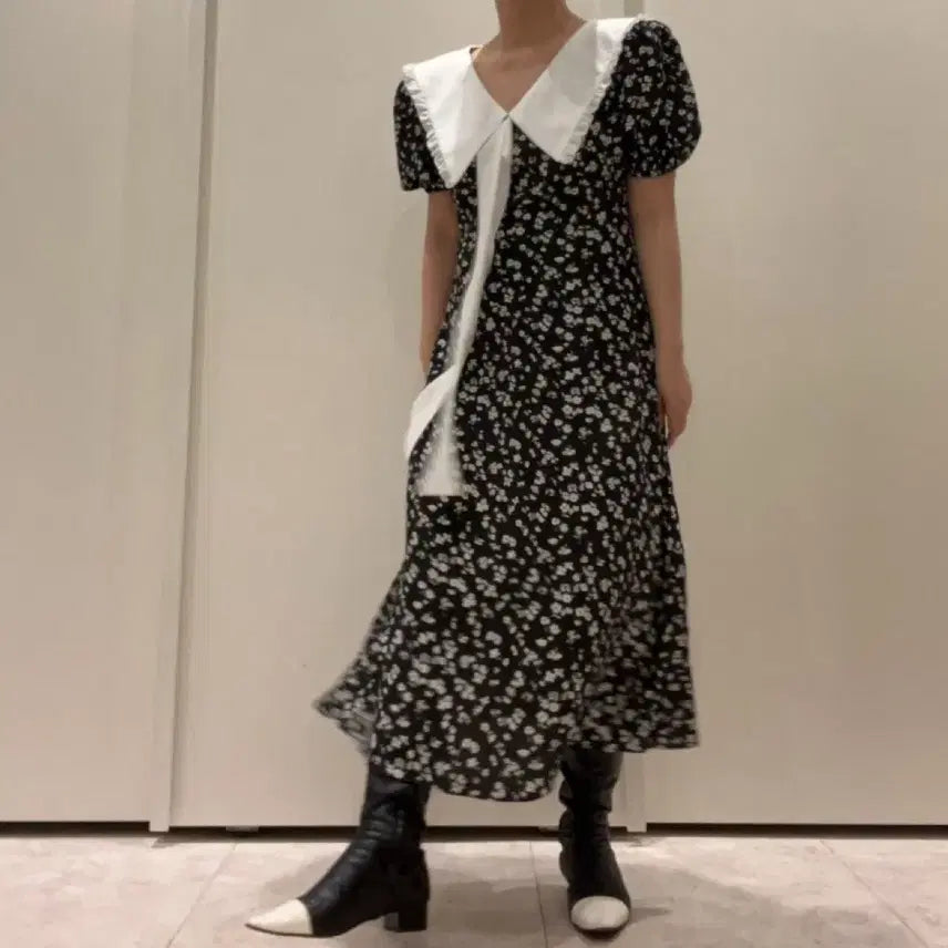 [BUNJANG] White Big Collar Flower Long Dress / (새상품/쇼핑몰재고정리)빅카라 플라워 롱원피스 / 마지막 1장/하객룩