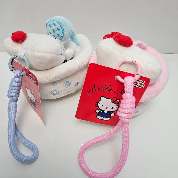 [BUNJANG] Hello Kitty Bathing Doll Keychain Set / (일괄)헬로키티 목욕하는 인형 키링  2종 세트