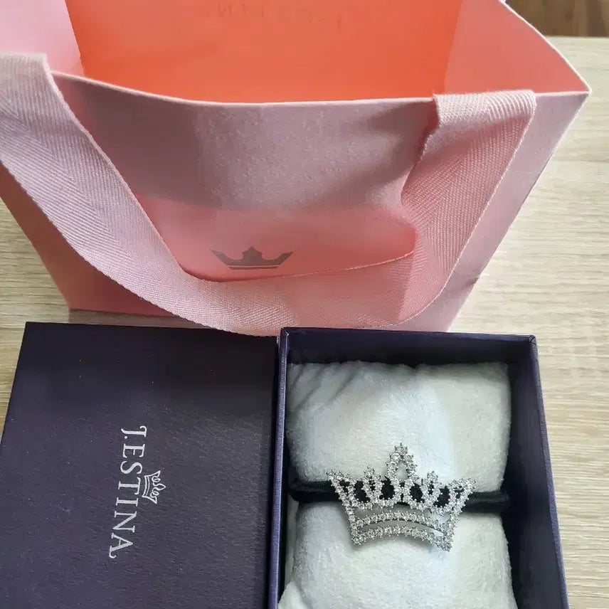 [BUNJANG] J.ESTINA Tiara Cubic Hair Tie / 제이에스티나 티아라왕관큐빅 헤어끈