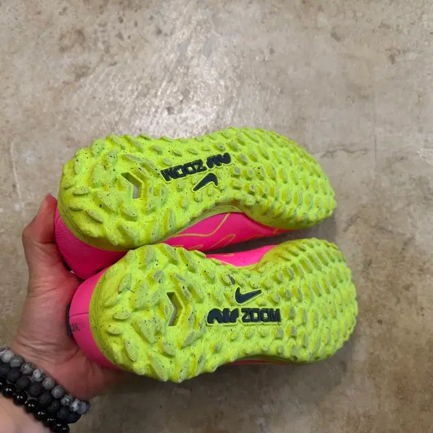 [BUNJANG] Nike Futsal Shoes (240mm) / 나이키 풋살화 240사이즈