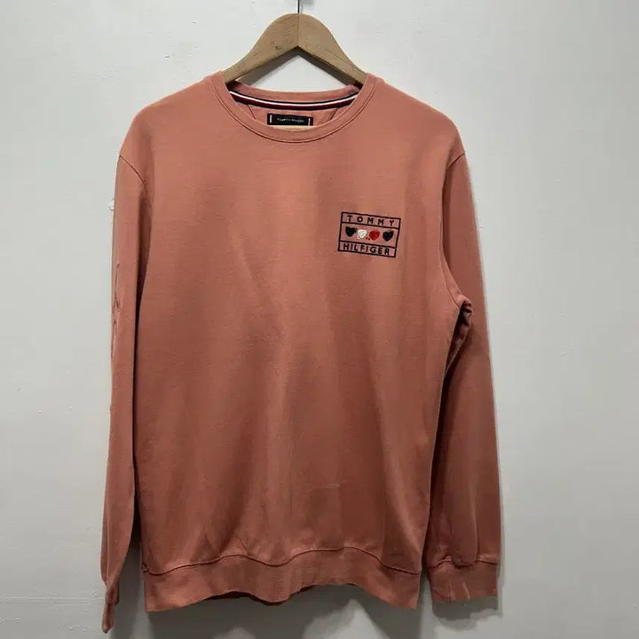 [BUNJANG] Tommy Hilfiger Heart Logo Sweatshirt Coral XL / 타미힐피거 하트 로고 맨투맨 코랄 XL