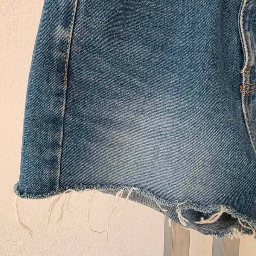[BUNJANG] X2 Squared Washed Denim Blue Shorts - Size S (Excellent Condition) / X2 제곱 워싱 데님 청반바지-S(새상급)
