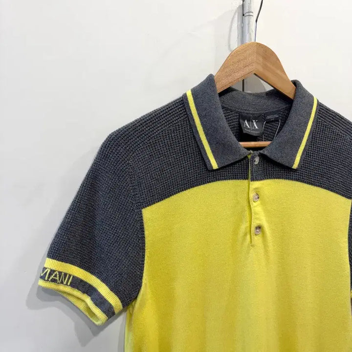 [BUNJANG] Armani Exchange Waffle Polo Shirt / 아르마니 익스체인지 와플 폴로 셔츠