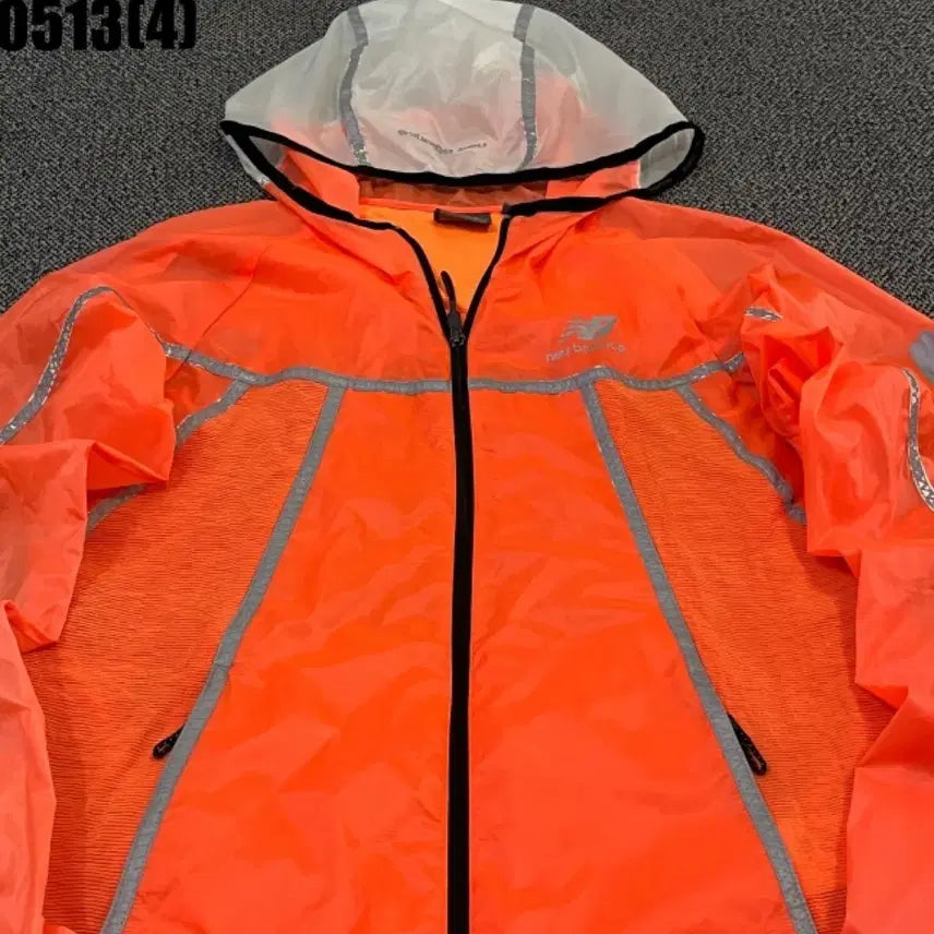 [BUNJANG] New Balance Fluorescent Windbreaker Hoodie / 뉴발란스 형광 바람막이 후드집업