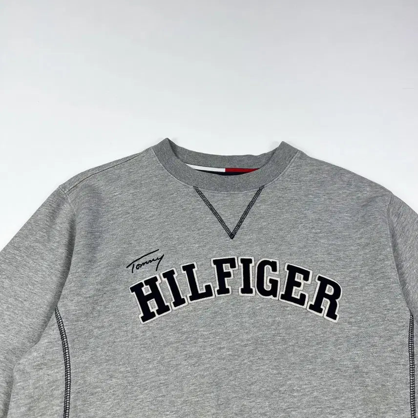 [BUNJANG] Tommy Hilfiger Flag Lettering Sweatshirt Grey M / 타미힐피거 플래그 레터링 그레이 맨투맨 (M)
