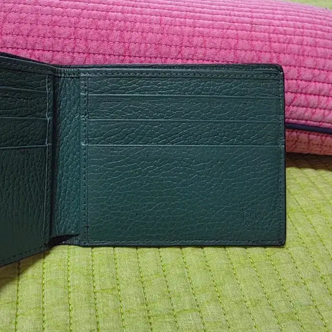 [BUNJANG] Gucci GG Interlocking Bicolor Bi-fold Wallet / (정품) 구찌 GG 인터로킹/블랙,그린/투톤 반지갑/개인/팝니다.
