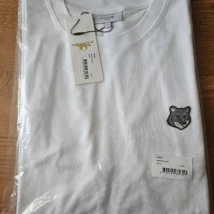 [BUNJANG] Maison Kitsuné Fox Patch Short Sleeve T-Shirt White L / 메종키츠네 폭스 패치 반팔 티셔츠 화이트 L