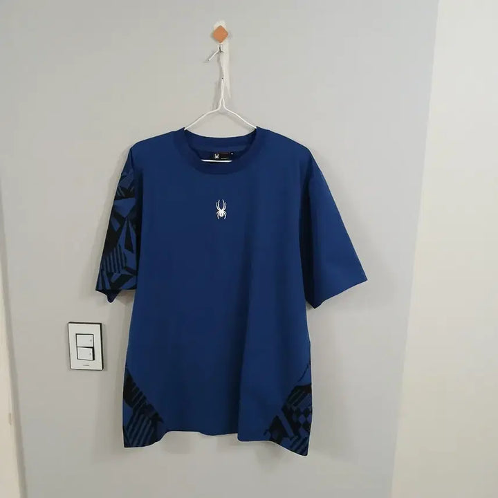 [BUNJANG] Authentic Spider Short-Sleeve T-Shirt (Size 100) / 스파이더 반팔티 정품 실측100
