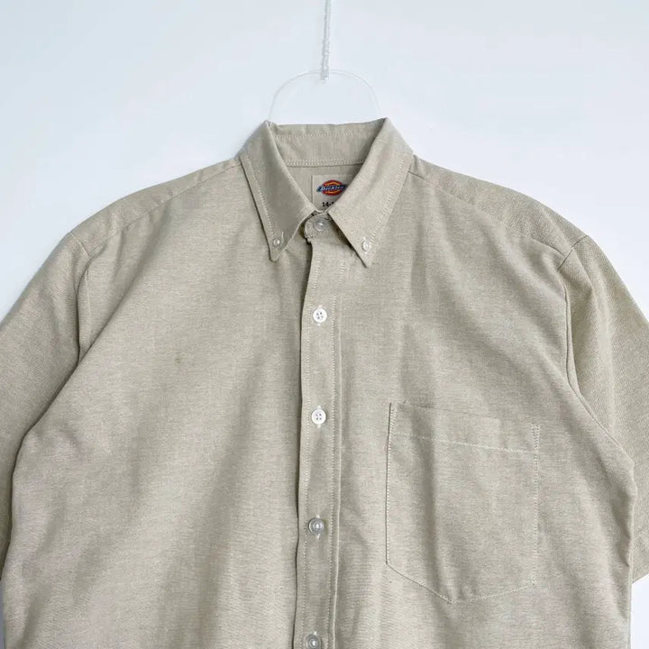 [BUNJANG] Dickies Beige Button-Down Short-Sleeve Shirt M-L / F1 디키즈(Dickies) 베이지색 버튼다운 반팔 셔츠 M-L사이즈