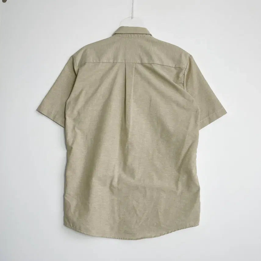 [BUNJANG] Dickies Beige Button-Down Short-Sleeve Shirt M-L / F1 디키즈(Dickies) 베이지색 버튼다운 반팔 셔츠 M-L사이즈