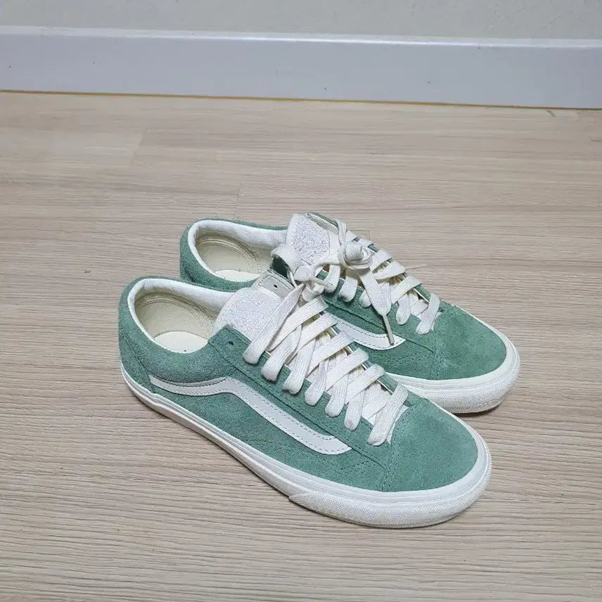 [BUNJANG] Vans Vault OG Style 36 Sneakers (255) / 반스 볼트 OG 스타일 36 스니커즈 255
