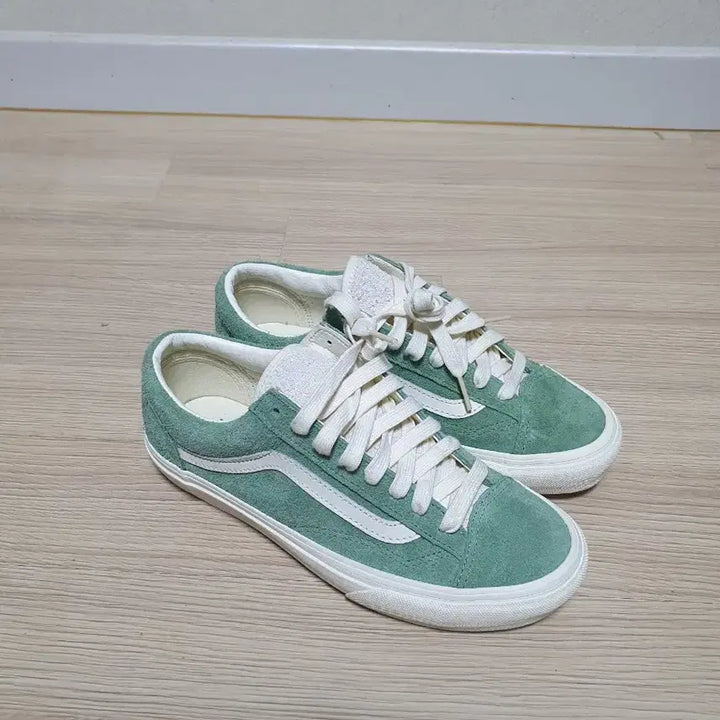 [BUNJANG] Vans Vault OG Style 36 Sneakers (255) / 반스 볼트 OG 스타일 36 스니커즈 255