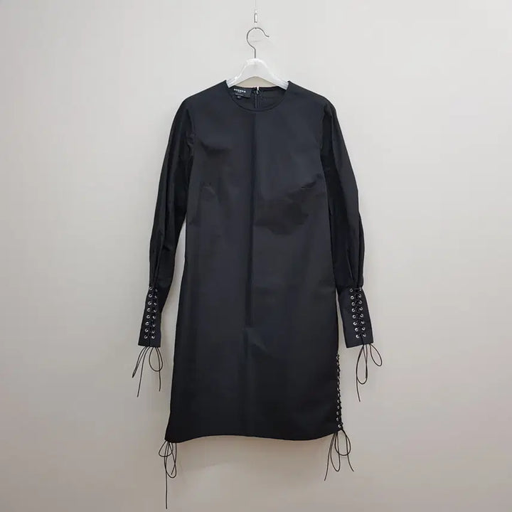 [BUNJANG] Rochas Lace-Up Mini Dress / 로샤스 레이스업 미니 원피스 42사이즈
