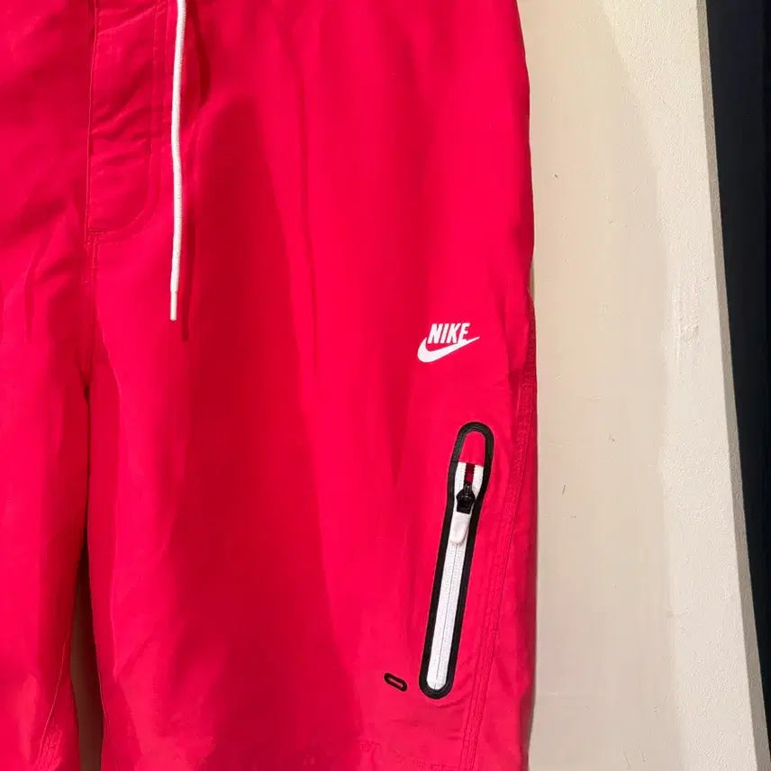 [BUNJANG] Nike Hot Pink Swim Shorts / 나이키 핫핑크 수영복바지 반바지