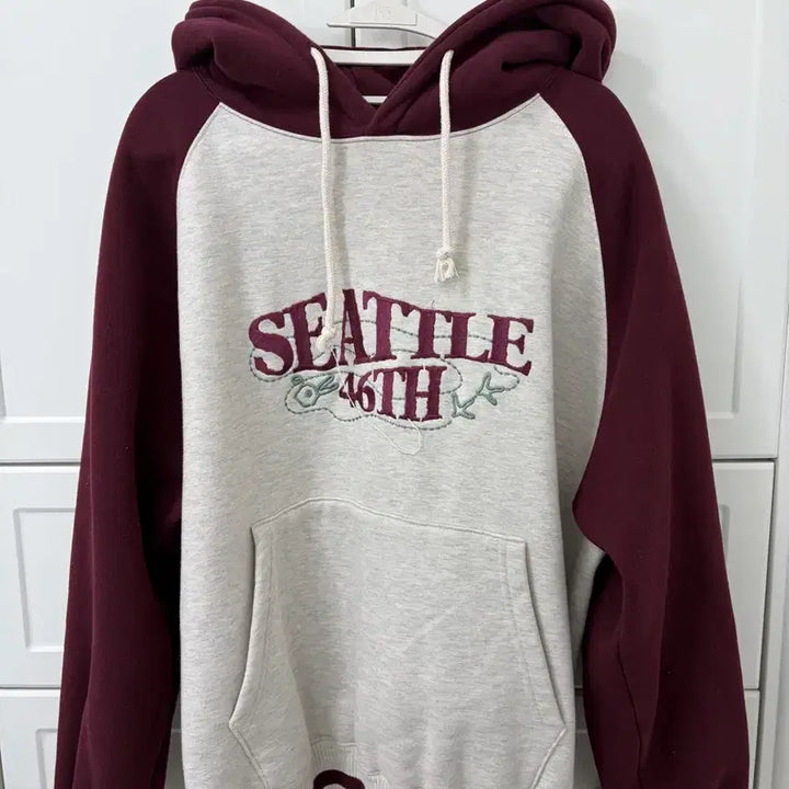 [BUNJANG] Seattle Burgundy Hoodie / 시애틀 후드 버건디