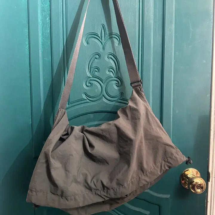 [BUNJANG] Mutenaard Shoulder Bag / 무탠다드 숄더백