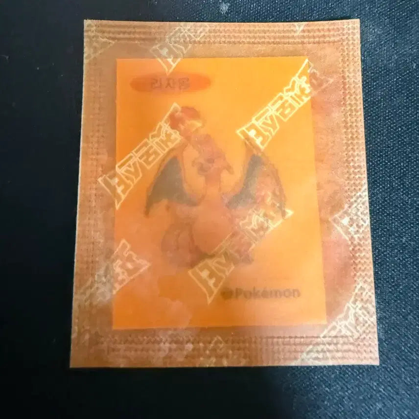 [BUNJANG] Sealed Charizard Sticker / 미개봉 리자몽 띠부씰
