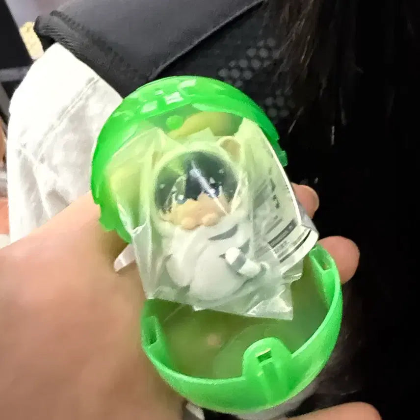 [BUNJANG] Blue Lock Fluffy Carrier Mascot Figure Yoichi Isagi (Sealed) / 미개봉) 블루록 폭신폭신 포대기 마스코트 이사기 요이치 가챠 피규어