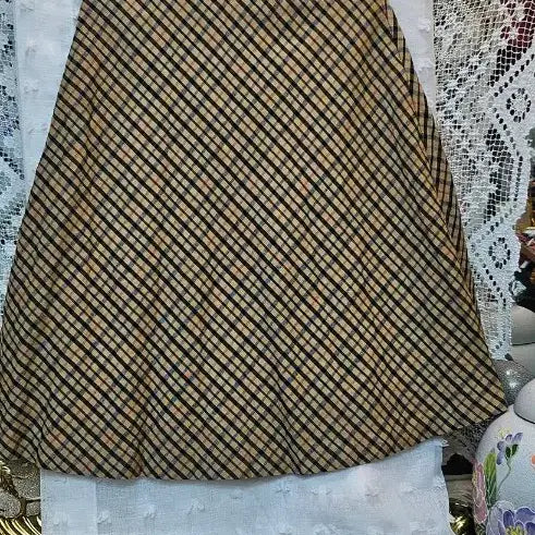 [BUNJANG] Daks Long Check Flare Skirt / 닥스롱체크 플레어 스커트
