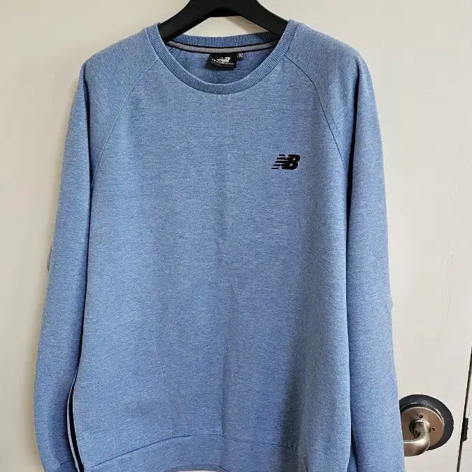[BUNJANG] New Balance Round Sweatshirt / 뉴발란스 라운드 맨투맨(513