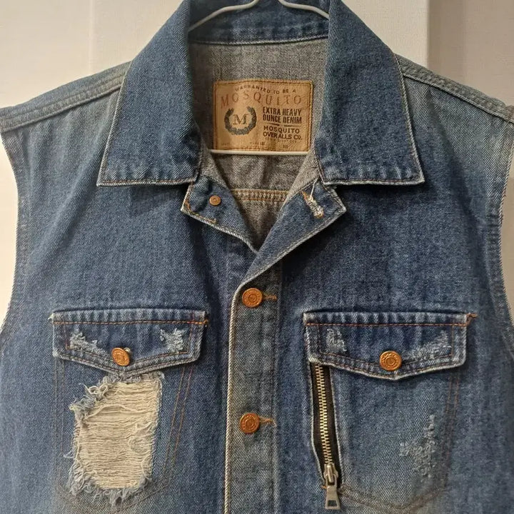 [BUNJANG] Mosquito Denim Washed Vest / 모스키토 데님 워싱 조끼 청베스트