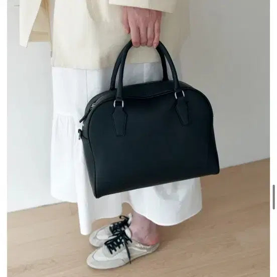 [BUNJANG] Thelure Strap Boston Bag - Black / 더릴 Strap Boston Bag_Black