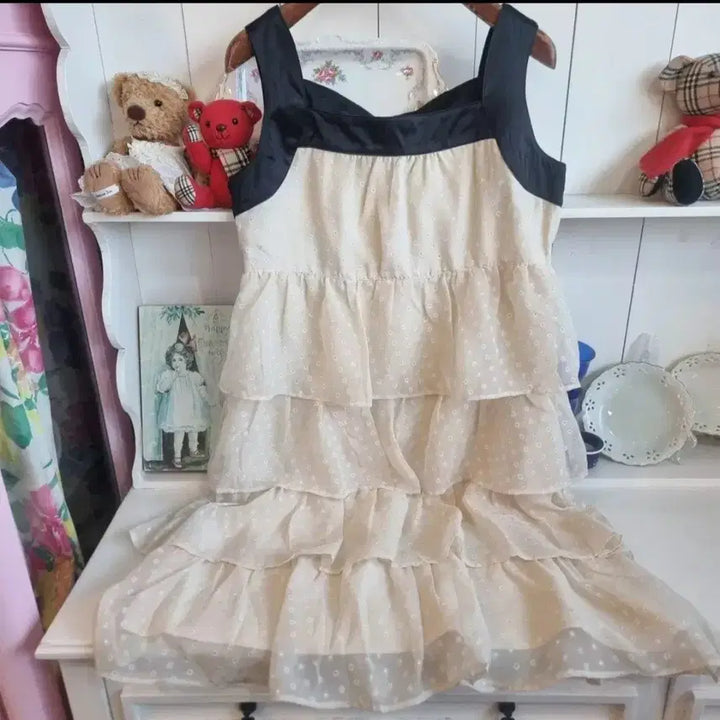 [BUNJANG] Black Contrast Cream Dot Chiffon Tiered Dress / 블랙 배색 크림 도트 쉬폰 캉캉 원피스