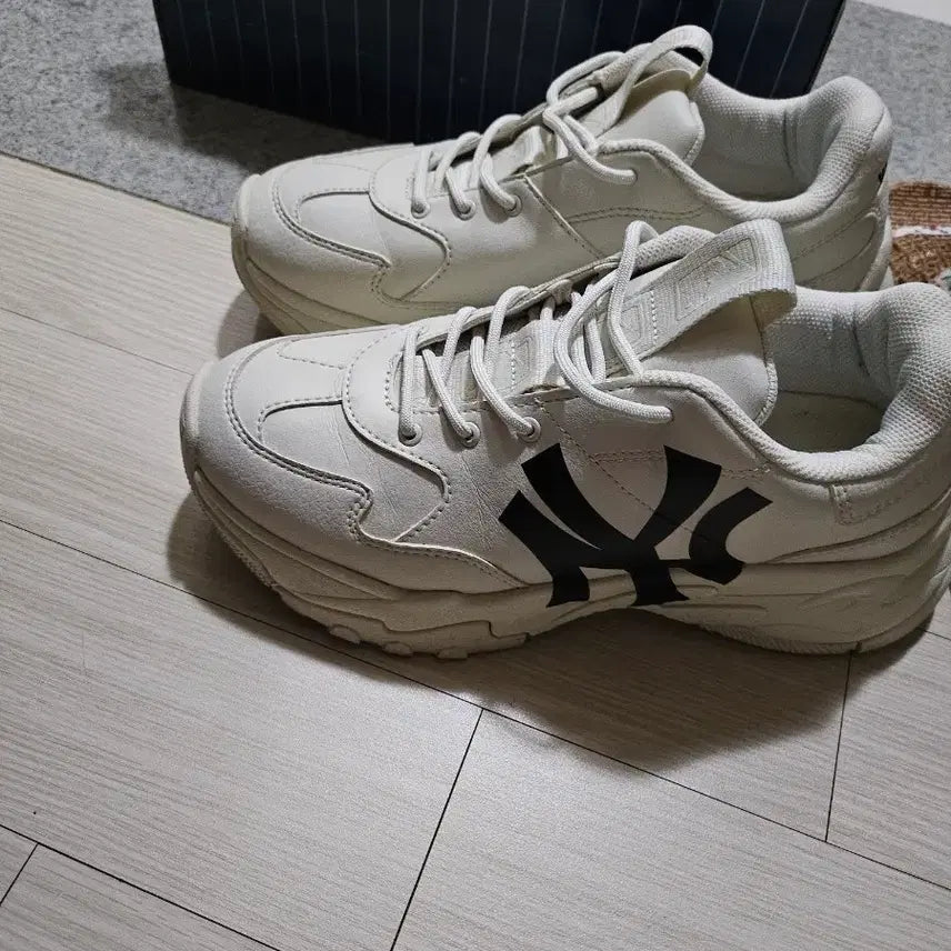 [BUNJANG] MLB Sneakers / mlb운동화