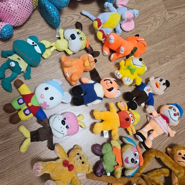 [SOLD OUT] 90년대 빈티지 인형 일괄
