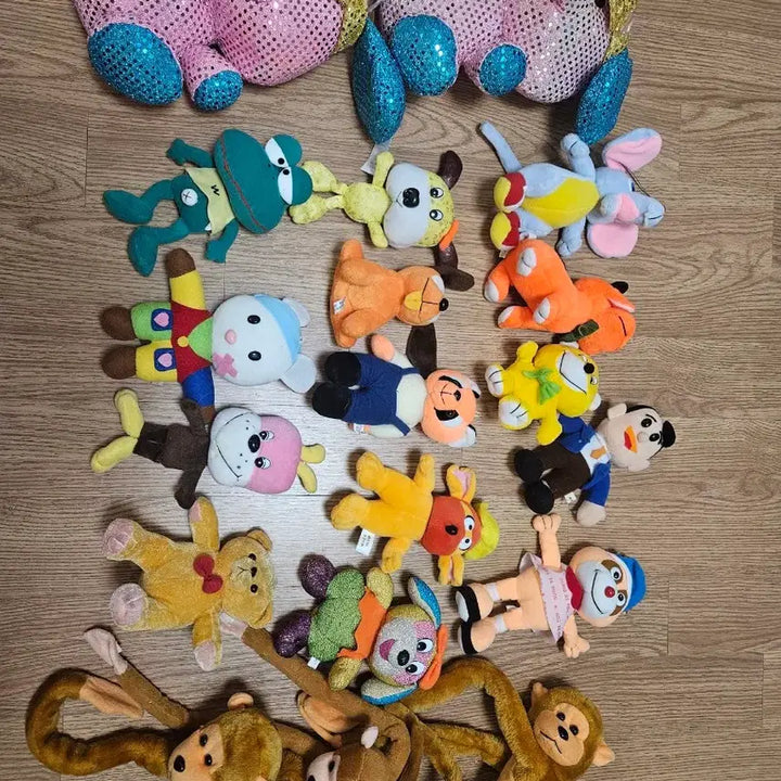 [SOLD OUT] 90년대 빈티지 인형 일괄