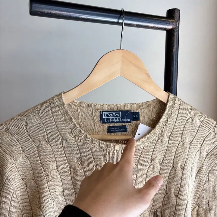 [BUNJANG] Polo Ralph Lauren Beige Cable Knit (85% Silk, 15% Cashmere) / 16932 - 폴로 랄프로렌 베이지 케이블 니트 (실크 85 캐시미어 1